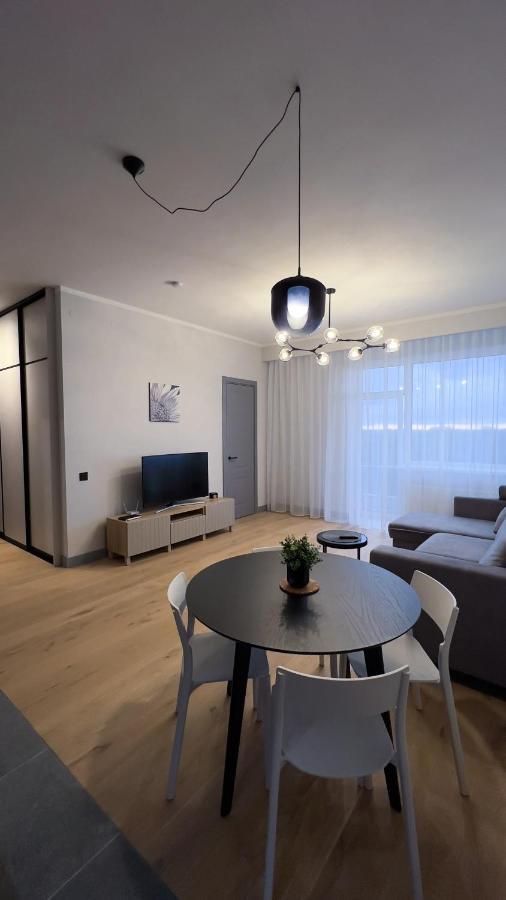Apartamento The Sixth - Self Check-In Tukums Exterior foto