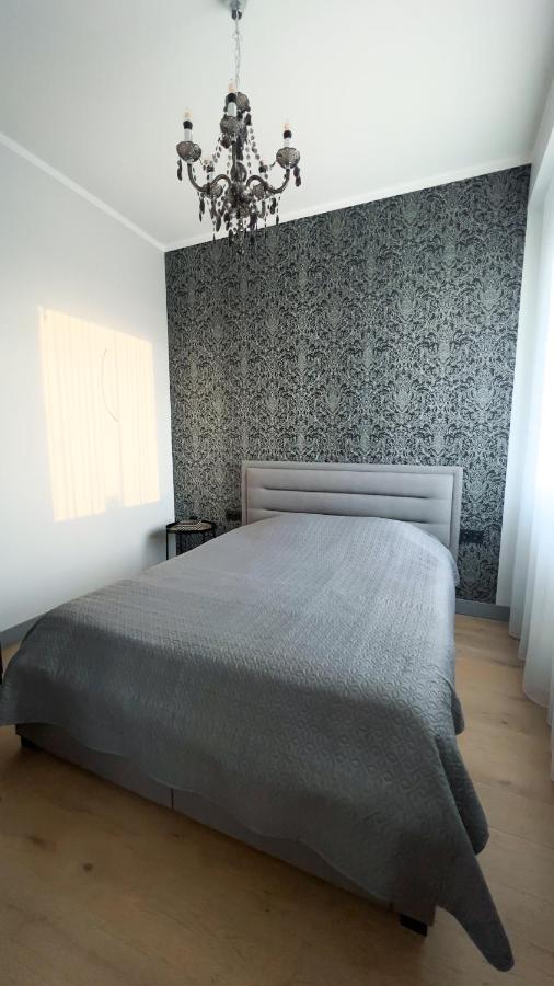 Apartamento The Sixth - Self Check-In Tukums Exterior foto